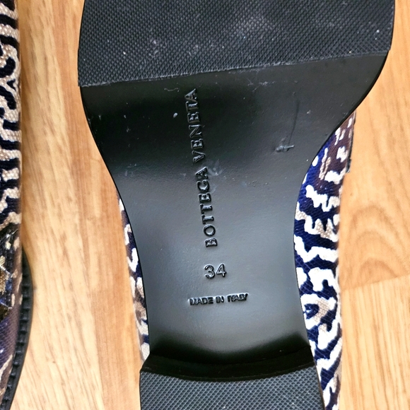 Authentic Bottega Veneta blue phyton loofers - Picture 6 of 6